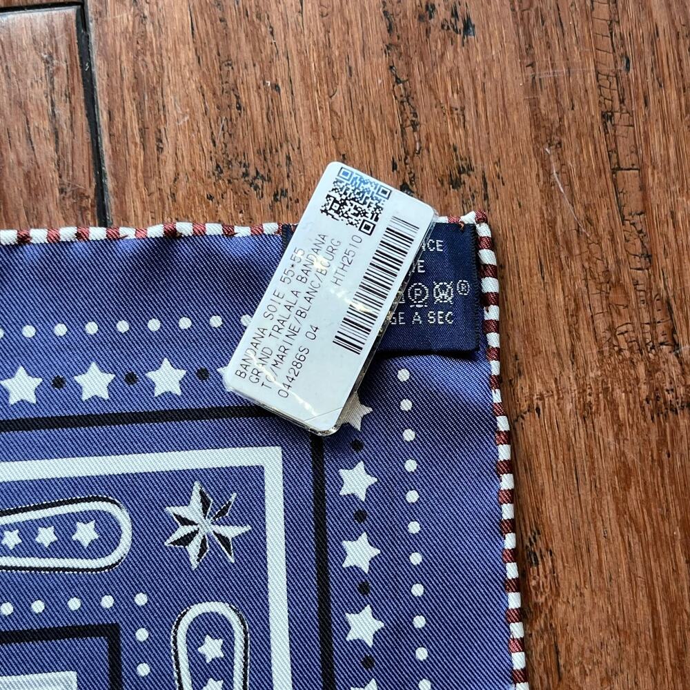 HERMES Grand Tralala 55 Bandana - Picture 4 of 4
